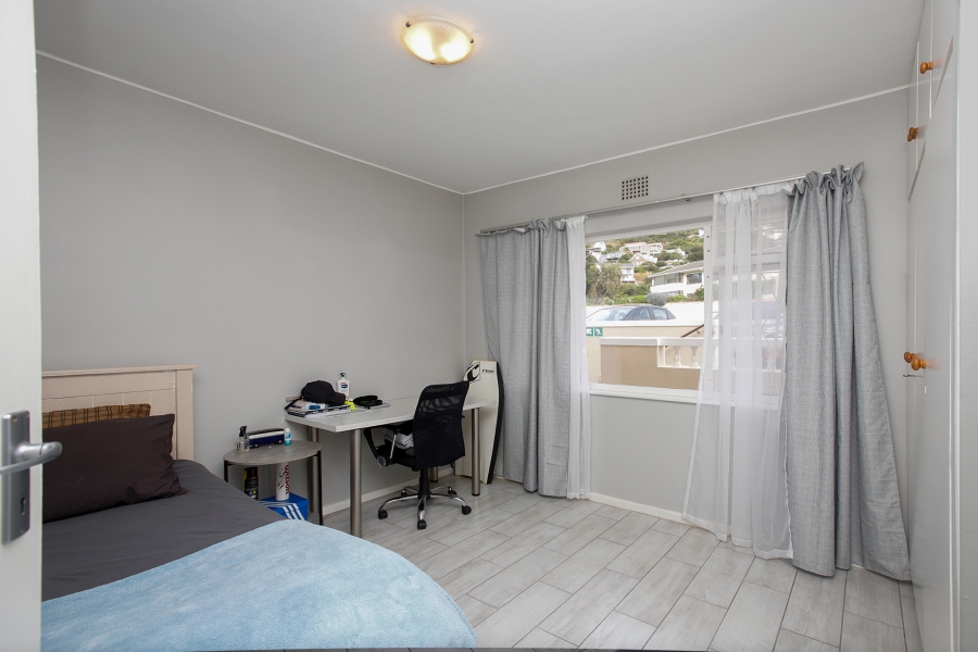2 Bedroom Property for Sale in Fish Hoek Western Cape